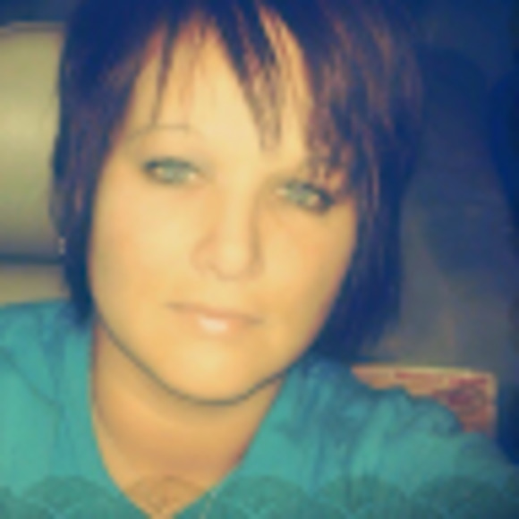 Meet your Posher, Tiffany - Picture 1 of 1